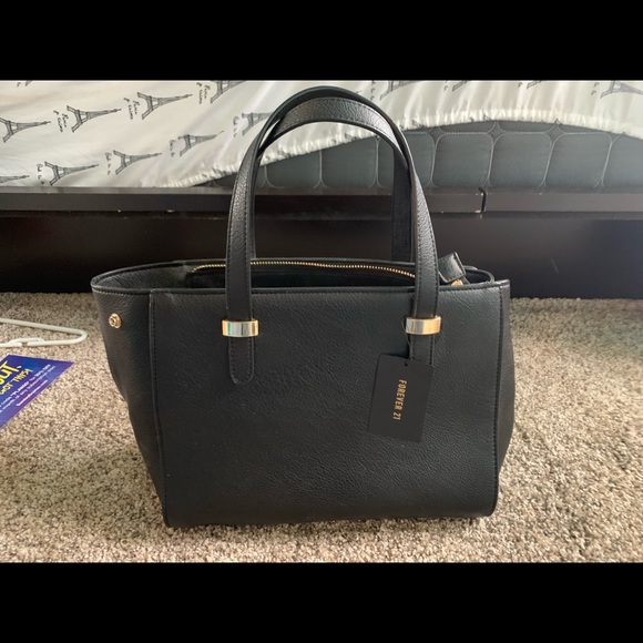Forever 21 Handbags - black handbag from forever 21